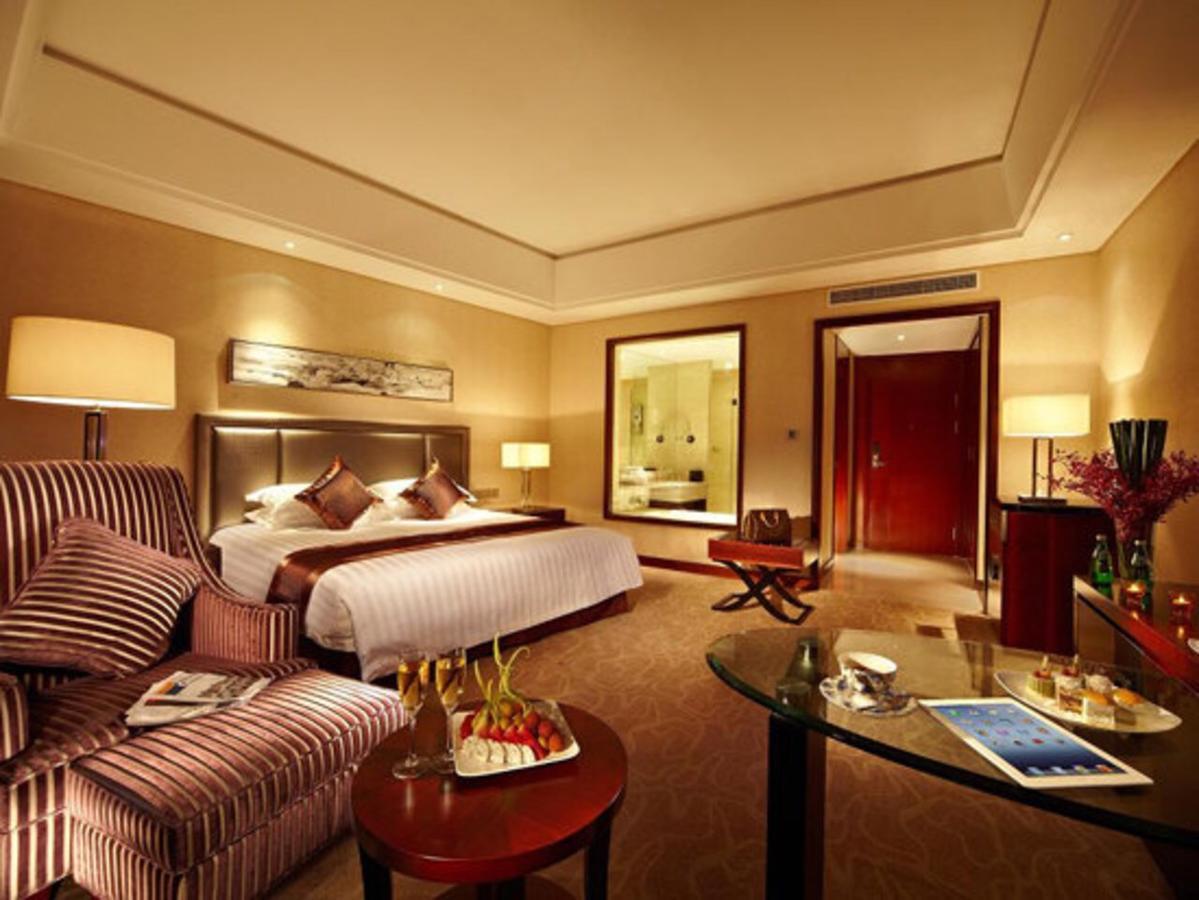 Jurong Yukun New Century Hotel Jiangsu Phòng bức ảnh